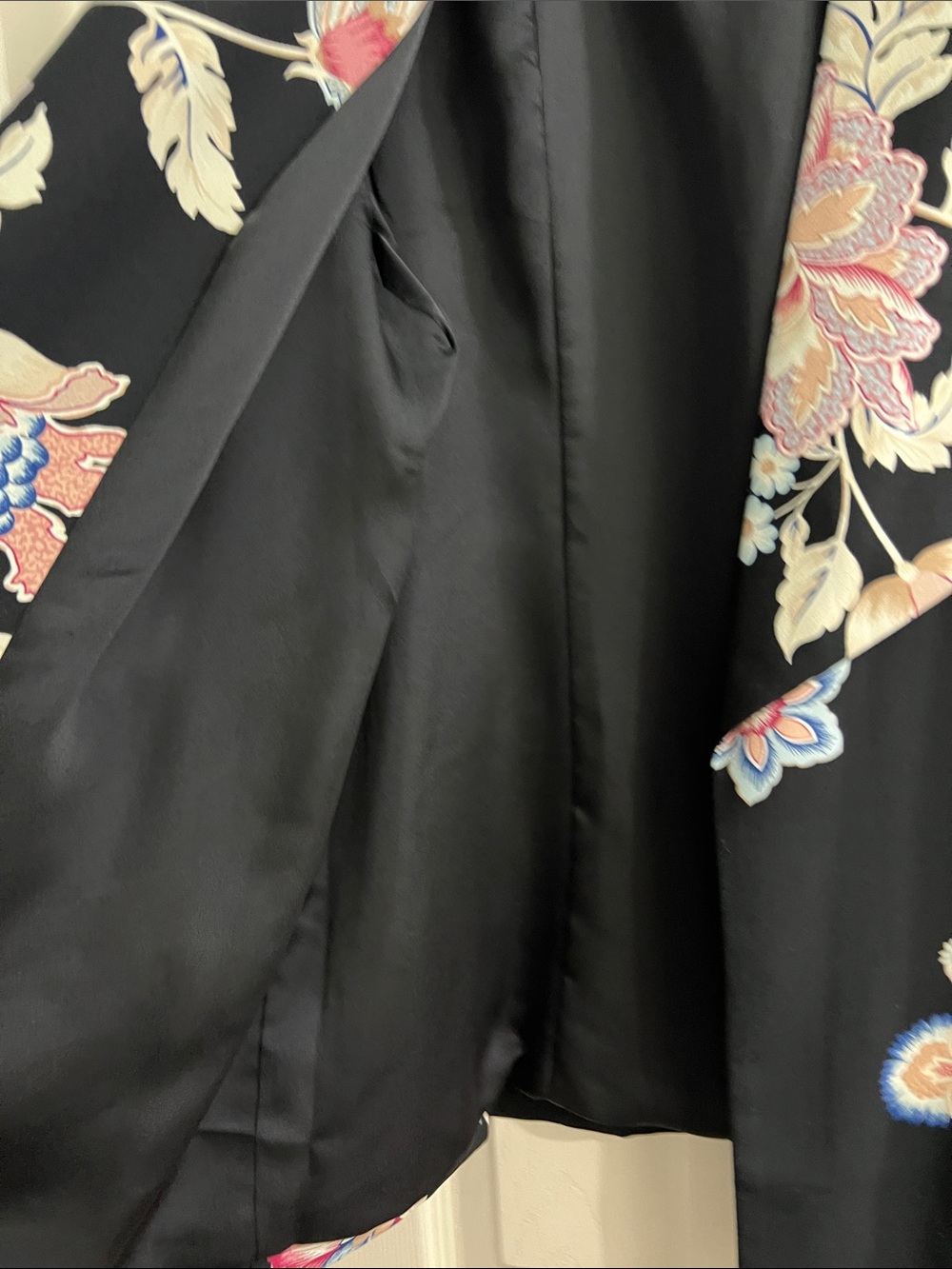 Chico's Black Floral Open Drape Blazer - Picture 6 of 8